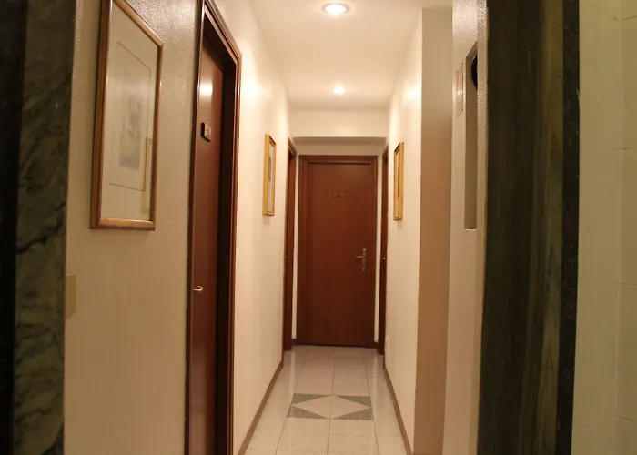 Fiori Hotel Roma