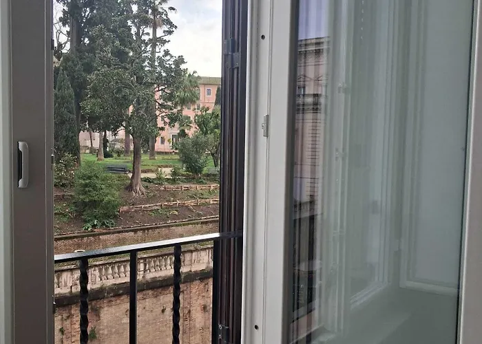 Fiori Отель